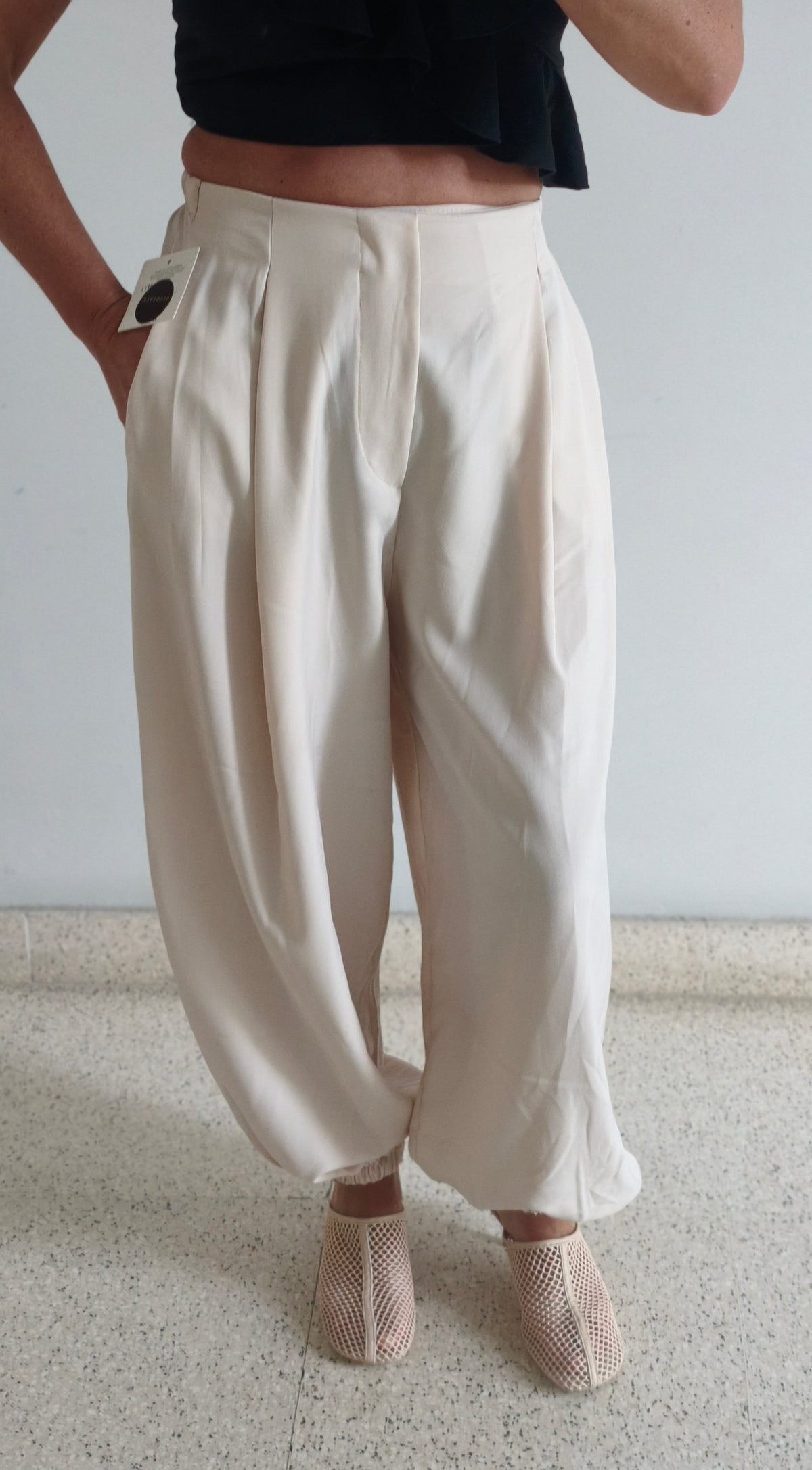 Pantalón bombacho beige