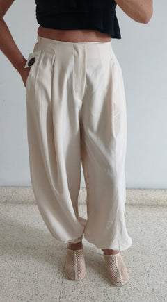 Pantalón bombacho beige