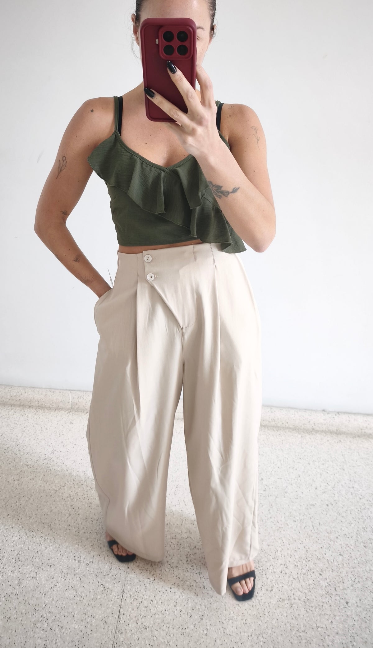 Pantalón pinzas beige