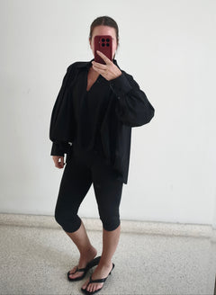 Camisa abullonada negra