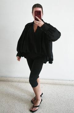 Camisa abullonada negra