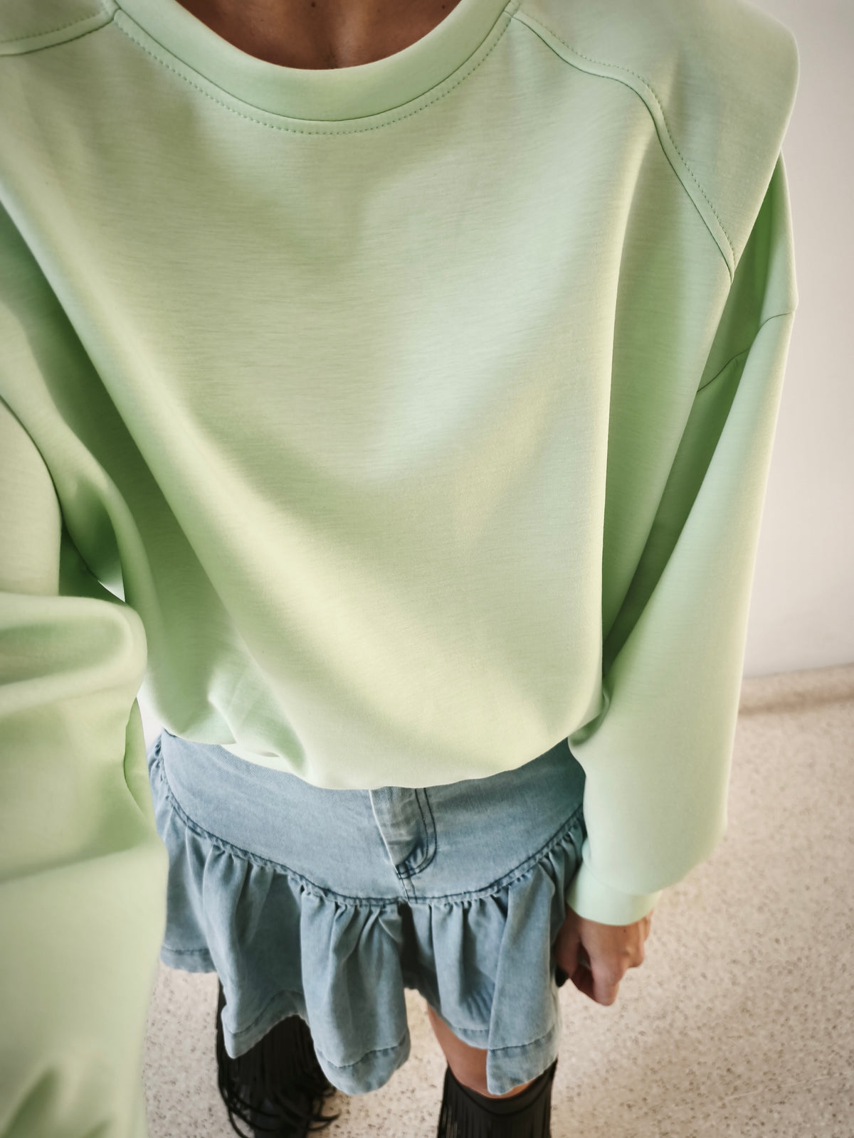 Sudadera hombrera aguamarina
