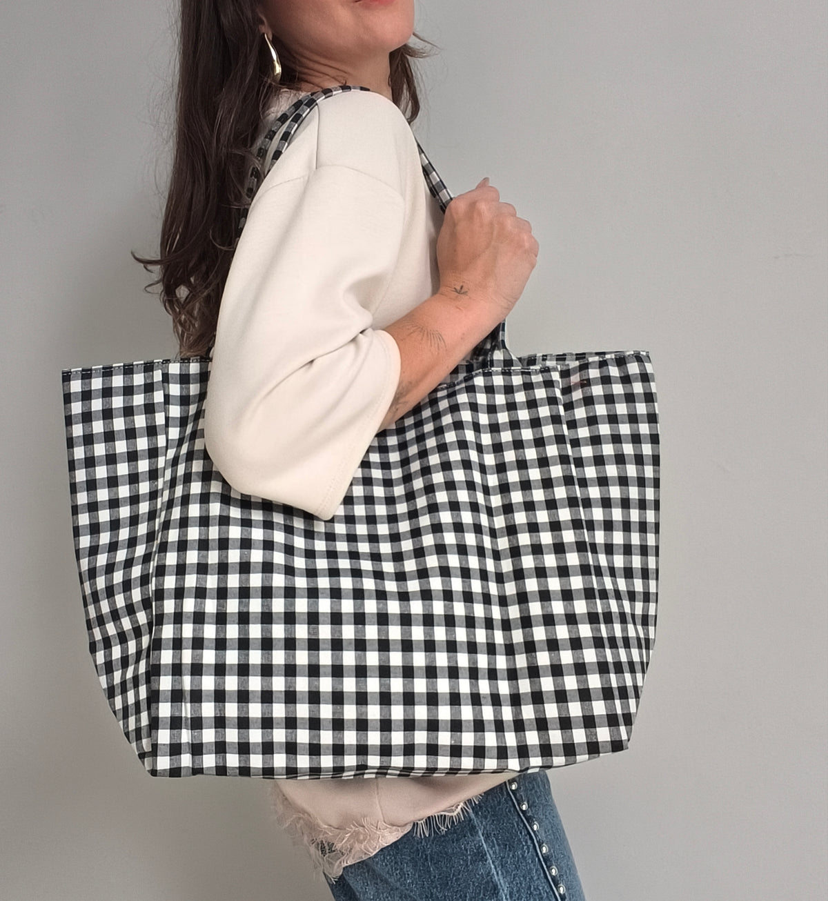 Bolso cuadros negro