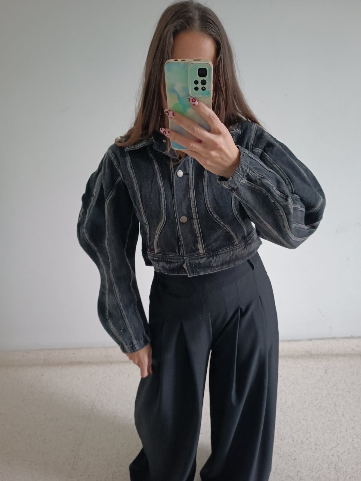 Chaqueta denim mangas ondas