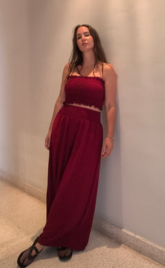 Conjunto fluido burdeos