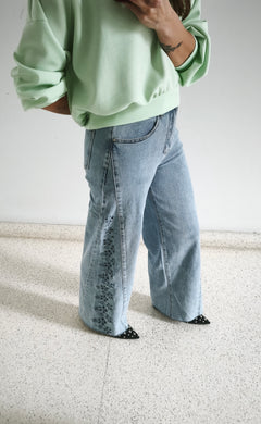 Jean wide leg elástico bordado