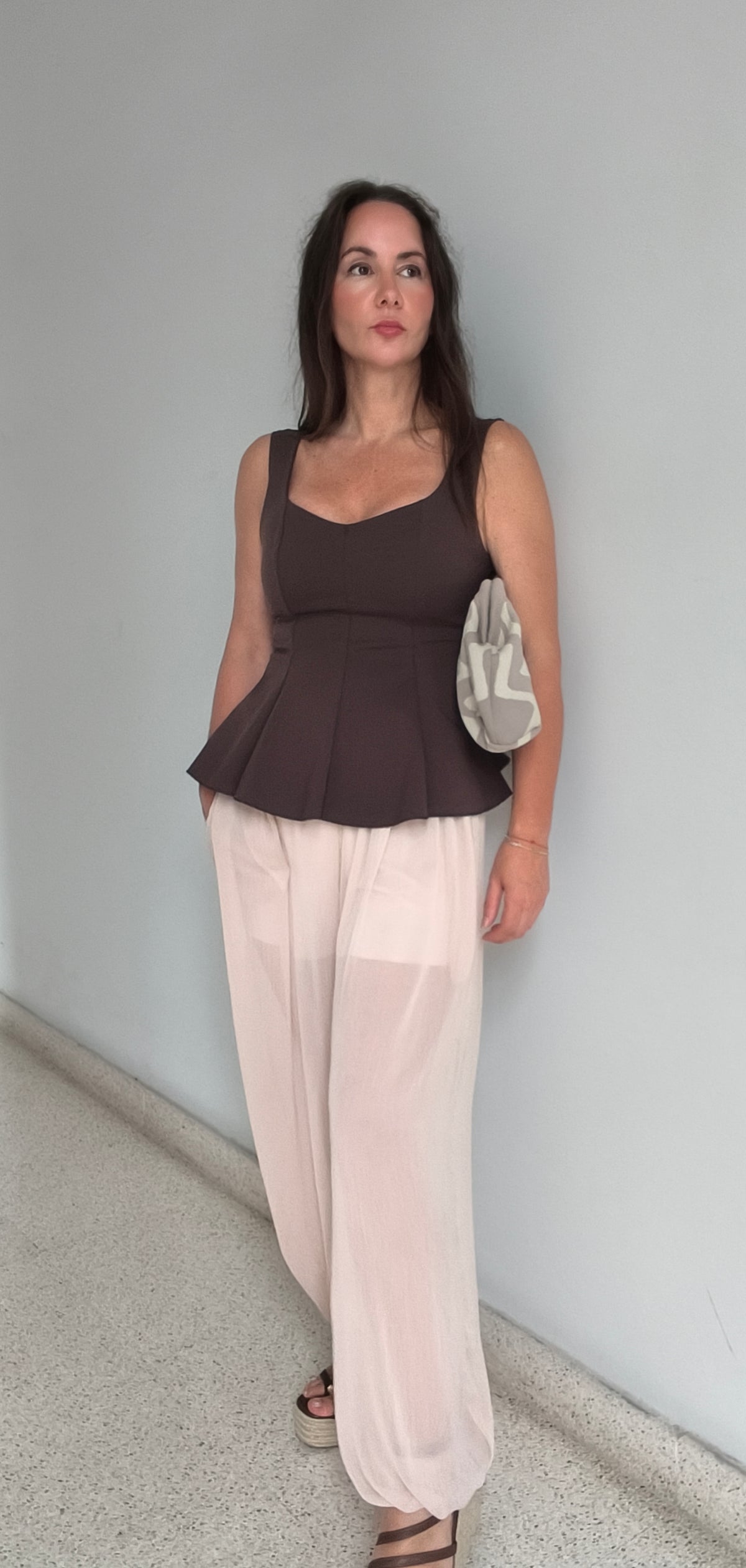 Top neopreno péplum