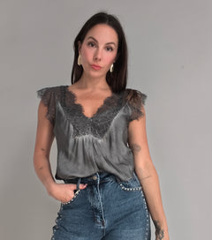 Top lencero gris