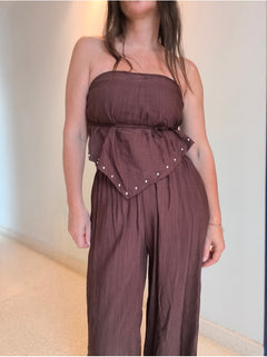 Pantalón con pañuelo tachuelas
