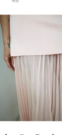 Vestido midi rosa